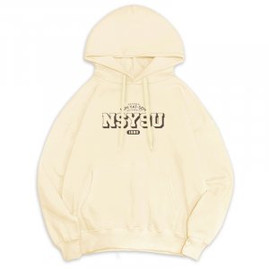 【預購至11/26，12/17陸續出貨】NSYSU冬日輕甜系落肩帽T_奶霜白