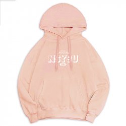【預購至11/2，11/24陸續出貨】NSYSU冬日輕甜系落肩帽T_微糖粉