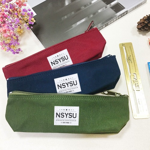 NSYSU簡約生活布標船型帆布筆袋_深藍/墨綠/酒紅 NSYSU簡約生活布標船型帆布筆袋_深藍/墨綠/酒紅